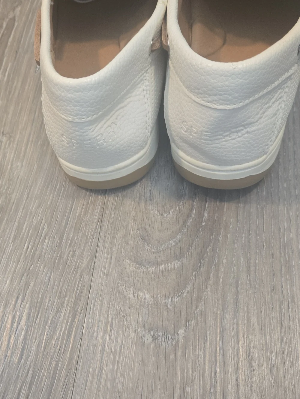 Sperrys Womens Size 10 White Boat Shoes with Tan Laces - Picture 6 of 8